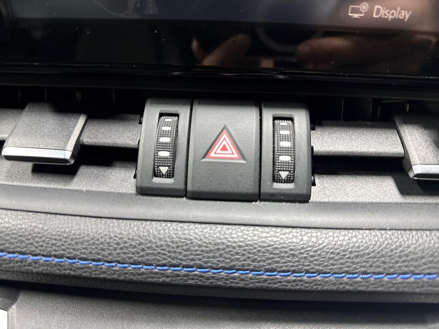 Used Toyota RAV4 2019 for sale - 78194242: Photo 24