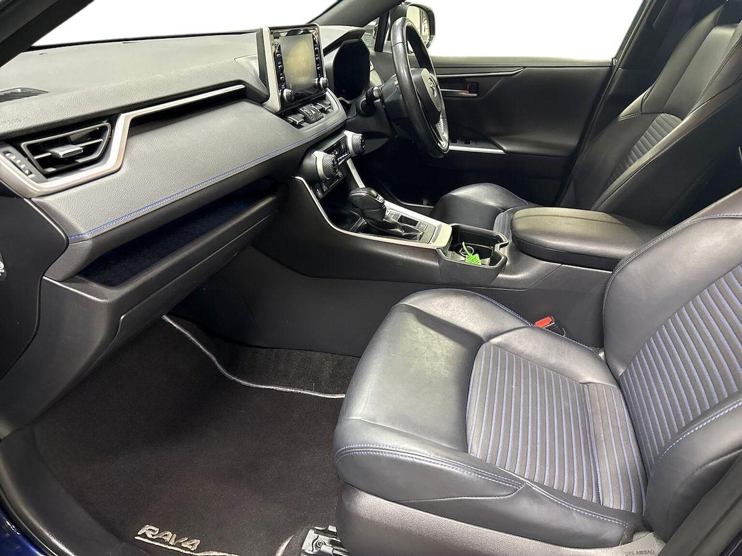 Used Toyota RAV4 2019 for sale - 78194242: Photo 9