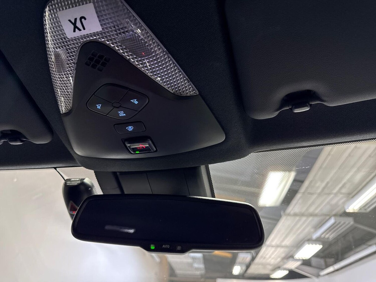 Used Toyota C-HR 2023 for sale - 76931612: Photo 14