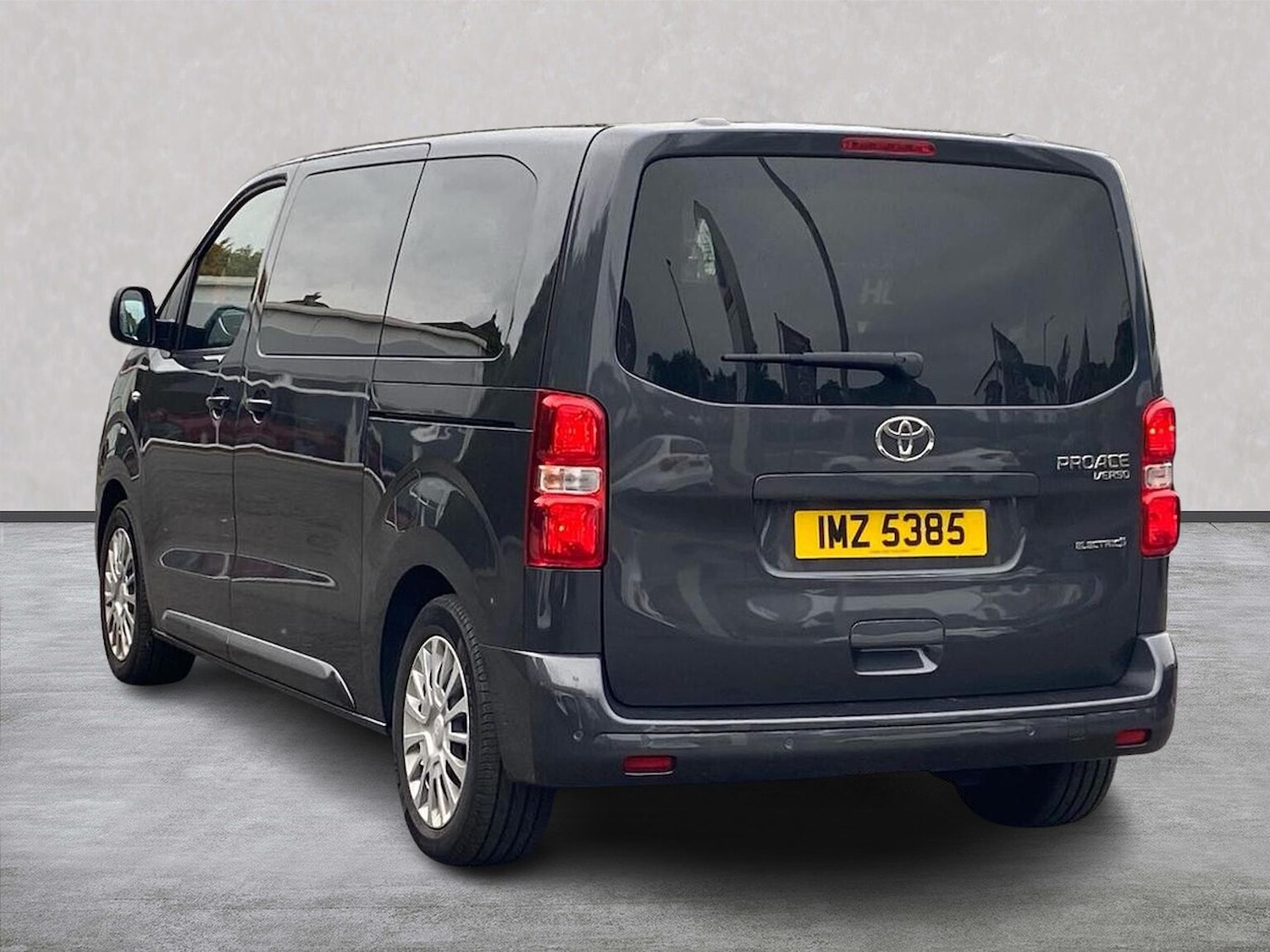 Used Toyota PROACE CITY Verso 2025 for sale - 77984035: Photo 2