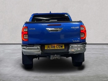 Used Toyota Hilux 2024 for sale - 78484225: Photo