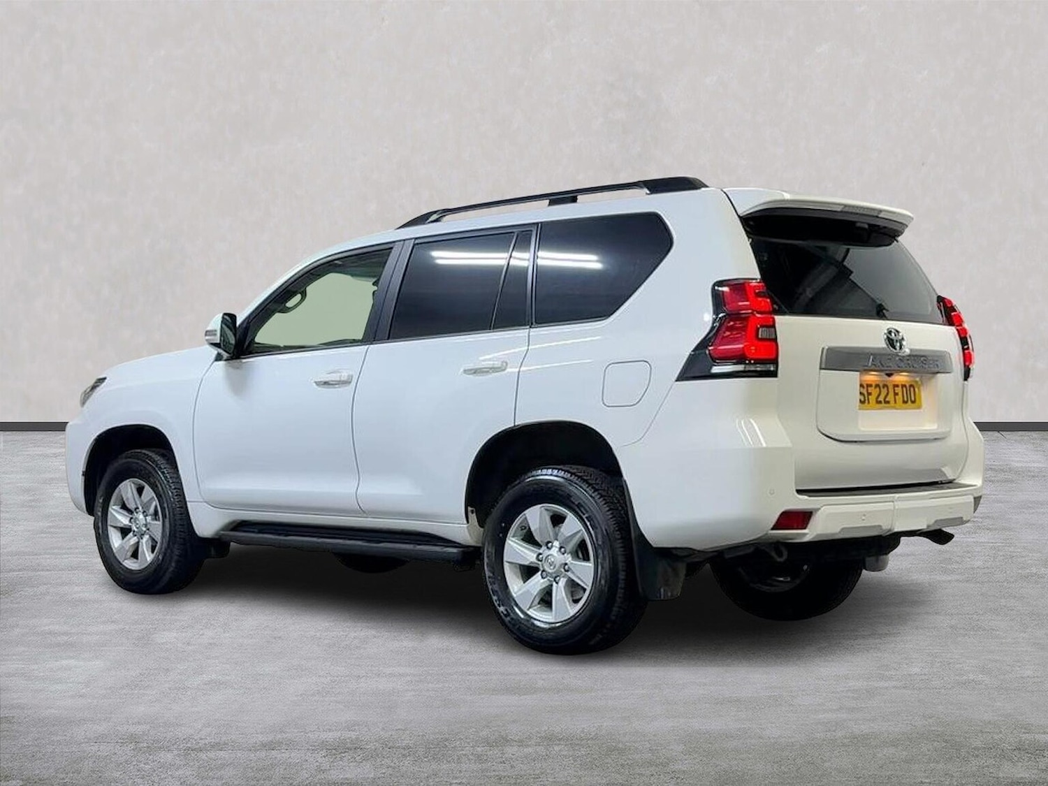 Used Toyota Land Cruiser 2022 for sale - 77488552: Photo 2