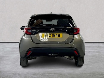 Used Toyota Yaris 2024 for sale - 75491020: Photo