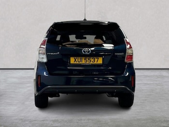 Used Toyota Prius+ 2020 for sale - 75513098: Photo