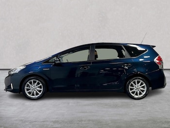 Used Toyota Prius+ 2020 for sale - 75513098: Photo