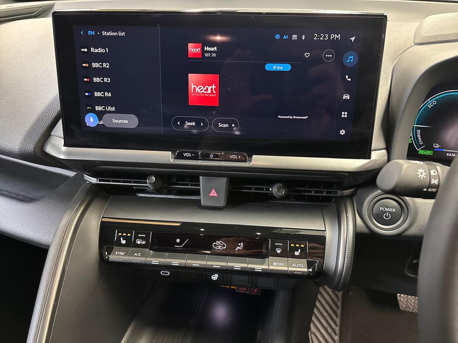 Used Toyota C-HR 2024 for sale - 76588589: Photo 23