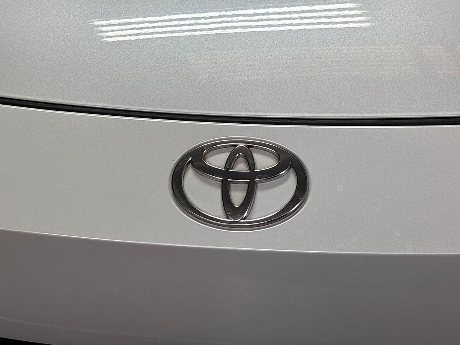 Used Toyota C-HR 2024 for sale - 76588589: Photo 28