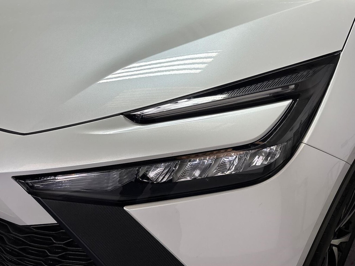 Used Toyota C-HR 2024 for sale - 76588589: Photo 29