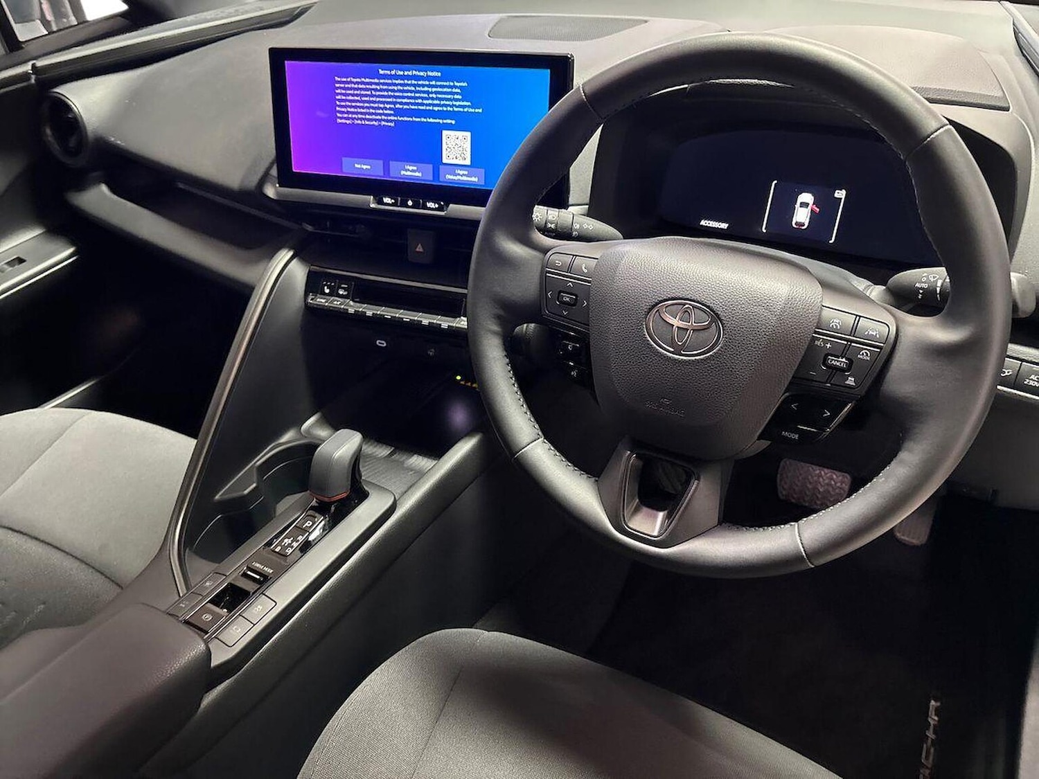 Used Toyota C-HR 2024 for sale - 76588589: Photo 9