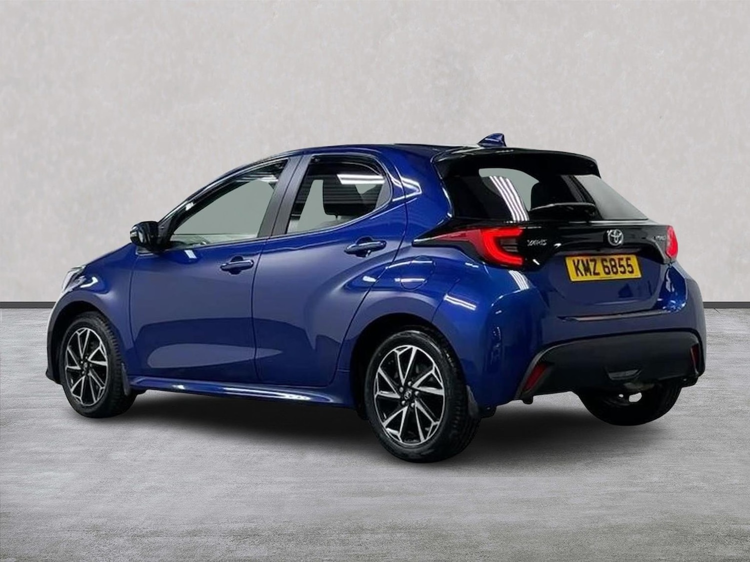 Used Toyota Yaris 2022 for sale - 78194231: Photo 4