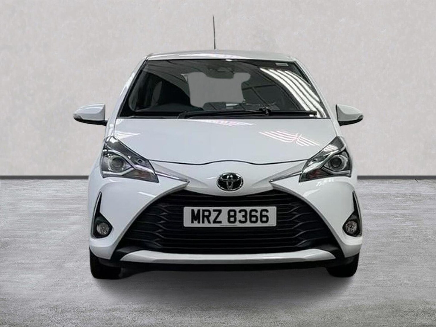 Used Toyota Yaris 2017 for sale - 77802124: Photo 5