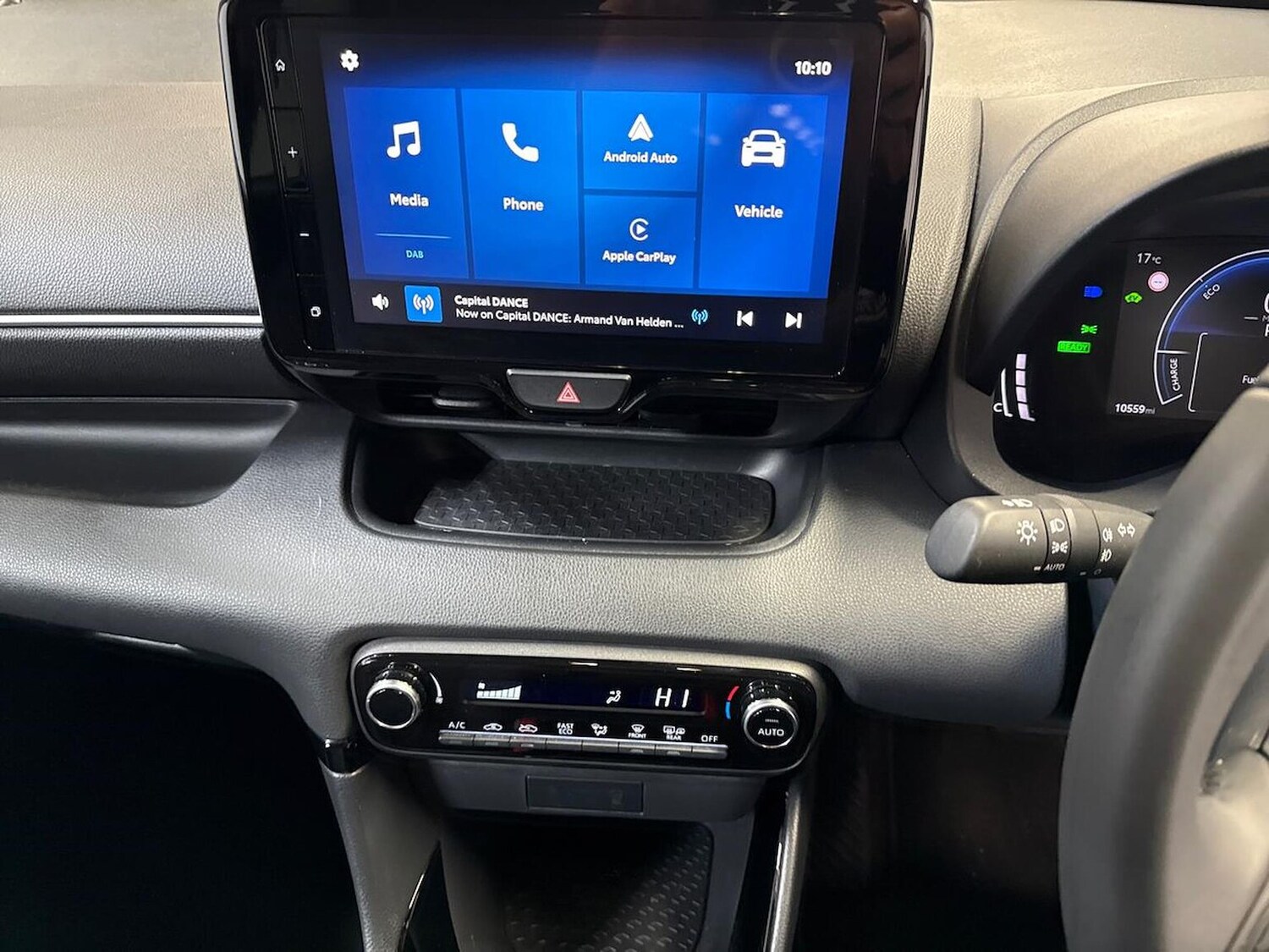 Used Toyota Yaris 2024 for sale - 76412523: Photo 11