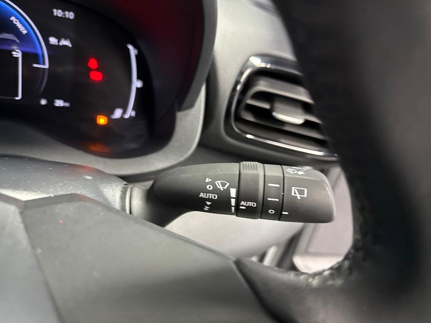 Used Toyota Yaris 2024 for sale - 76412523: Photo 27