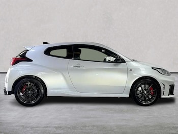 Used Toyota Yaris 2026 for sale - 78745368: Photo