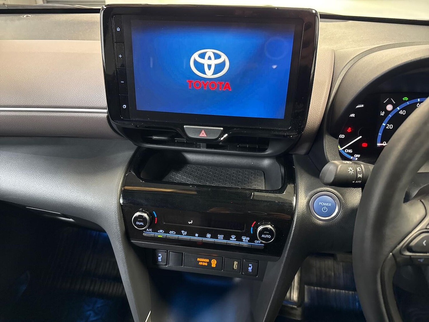 Used Toyota Yaris Cross 2024 for sale - 76324572: Photo 11