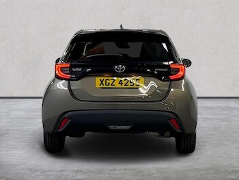 Used Toyota Yaris 2022 for sale - 75638639: Photo