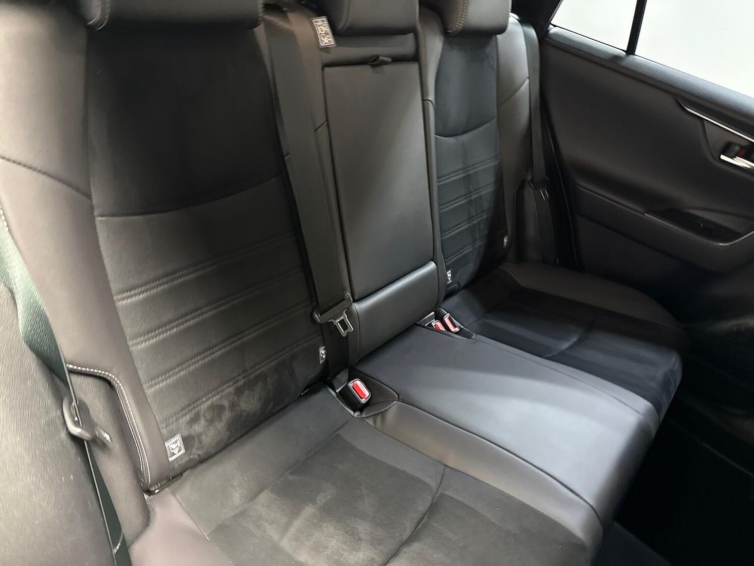 Used Toyota RAV4 2024 for sale - 76268270: Photo 16