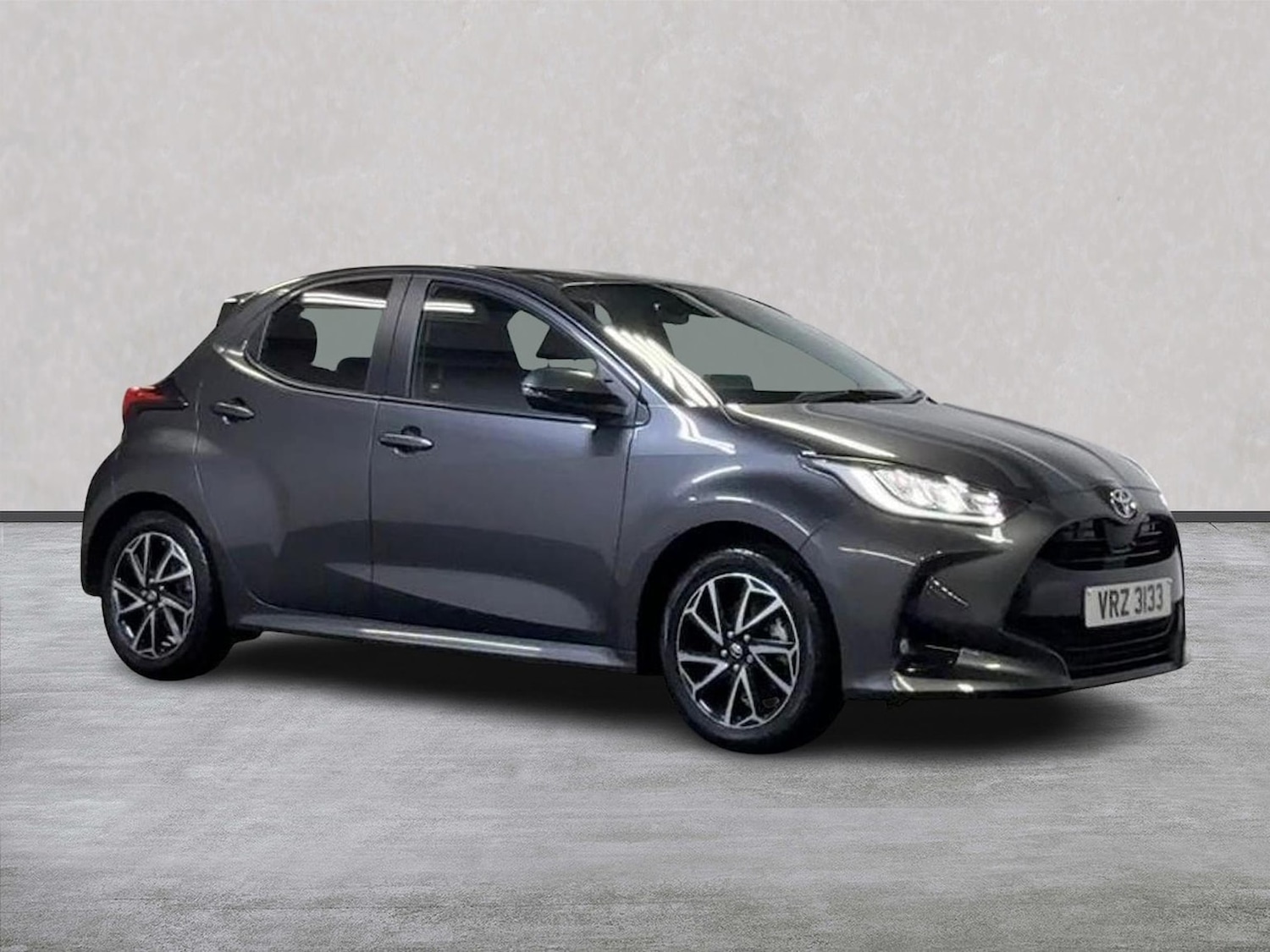 Used Toyota Yaris 2023 for sale - 76693353: Photo 1