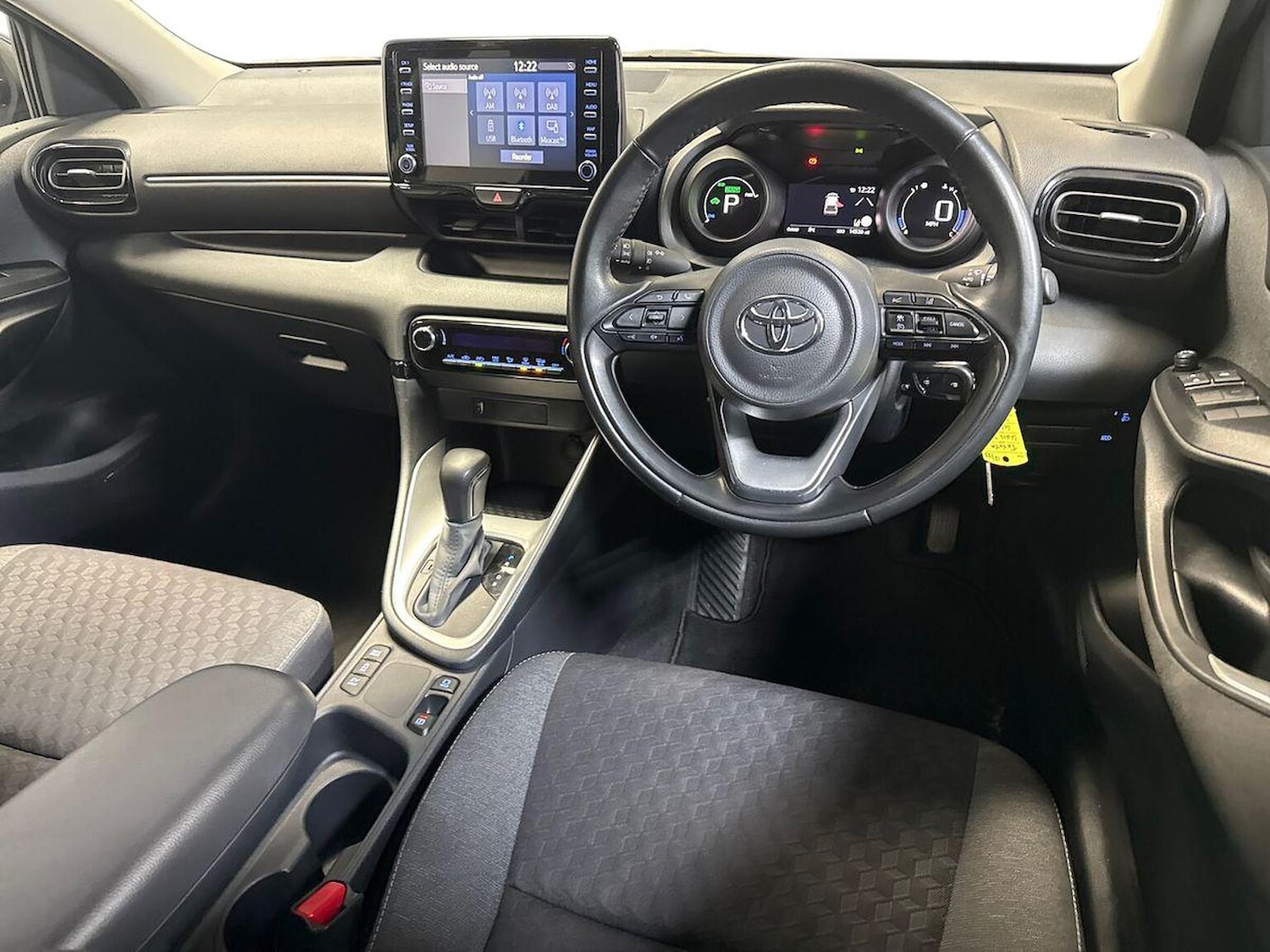 Used Toyota Yaris 2023 for sale - 76693353: Photo 15