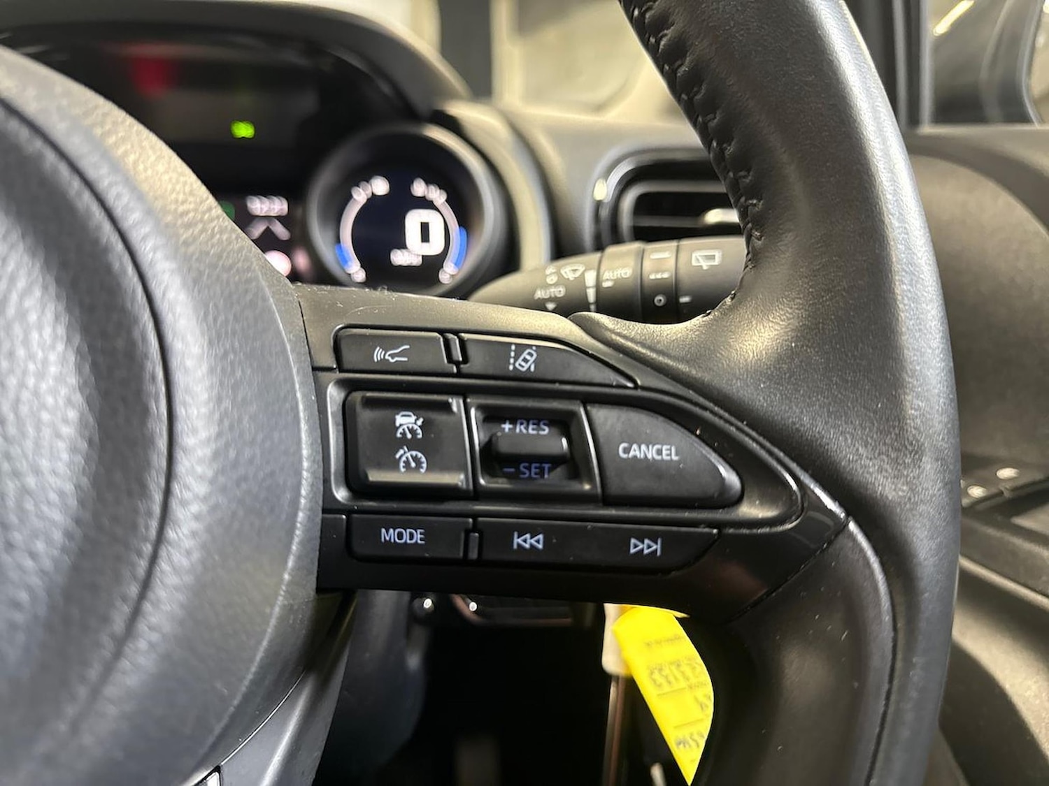 Used Toyota Yaris 2023 for sale - 76693353: Photo 25