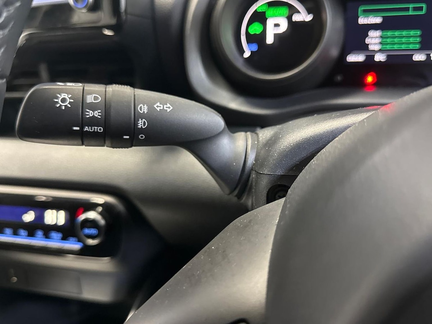 Used Toyota Yaris 2023 for sale - 76693353: Photo 26