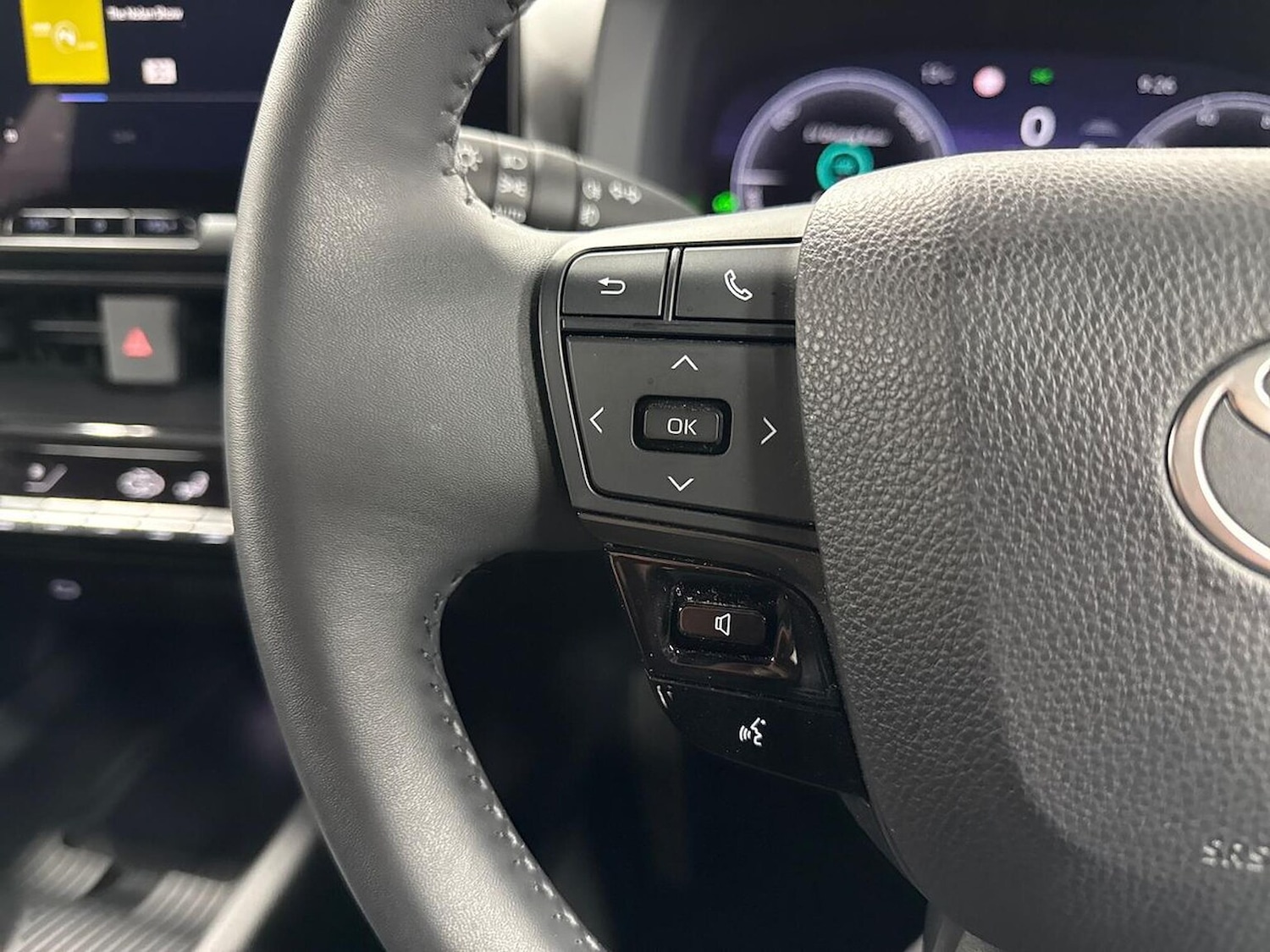 Used Toyota C-HR 2024 for sale - 78194219: Photo 26