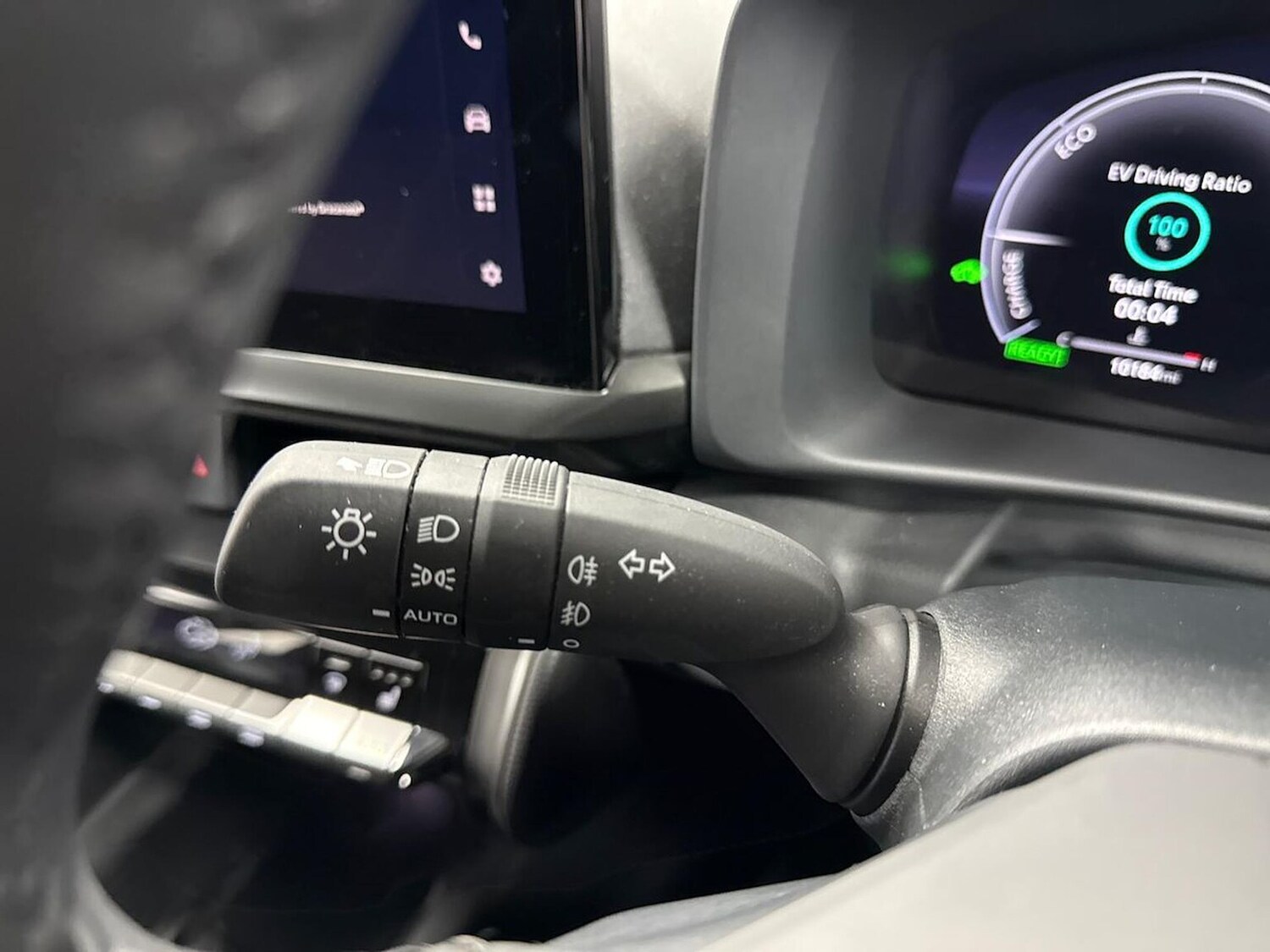 Used Toyota C-HR 2024 for sale - 78194219: Photo 28