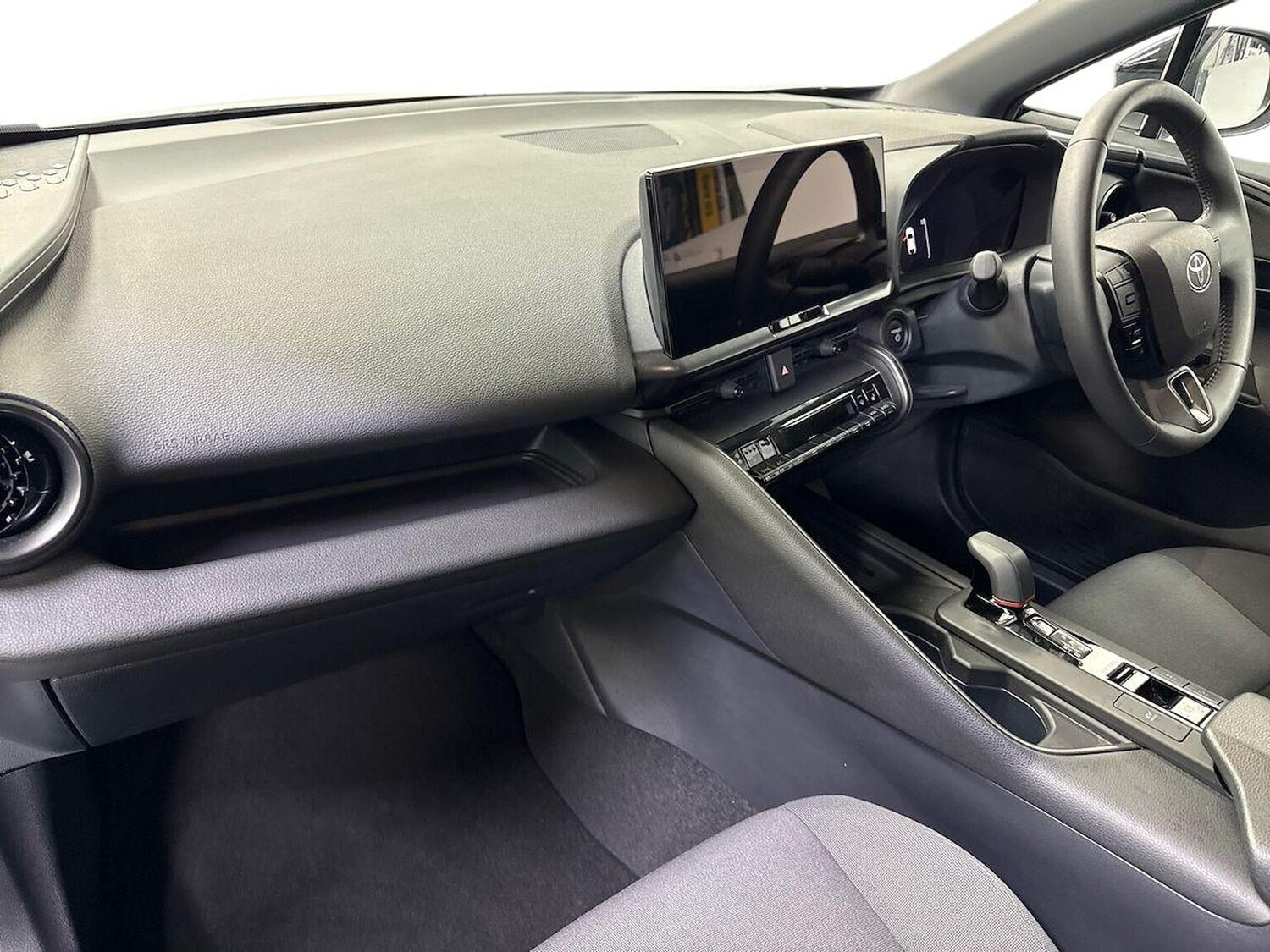 Used Toyota C-HR 2024 for sale - 78194219: Photo 9