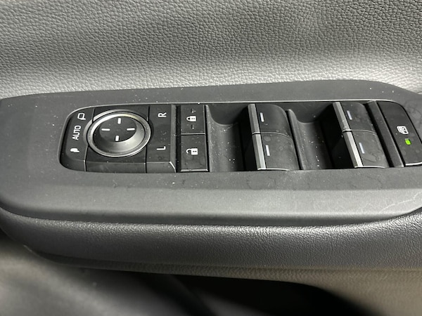 Used Toyota Prius 2025 for sale - 75491108: Photo 21