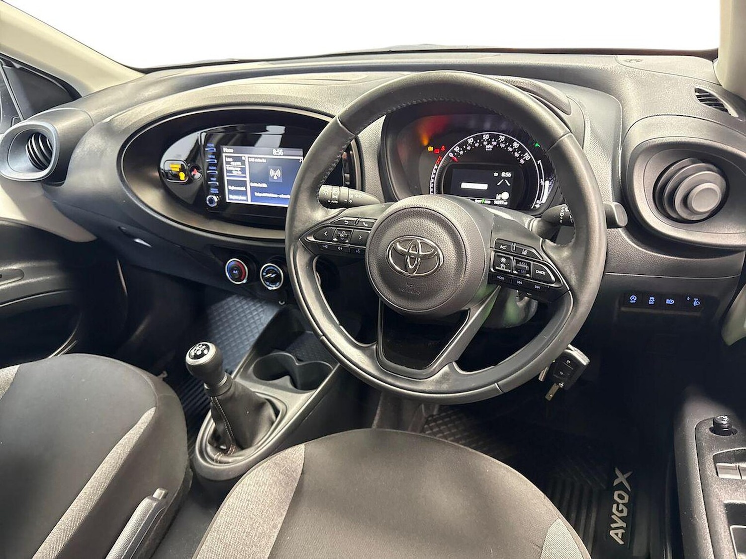 Used Toyota Aygo X 2024 for sale - 76809399: Photo 9