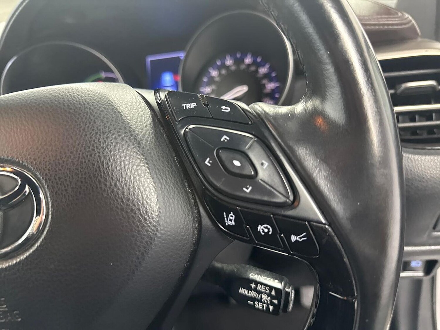 Used Toyota C-HR 2018 for sale - 78192791: Photo 27