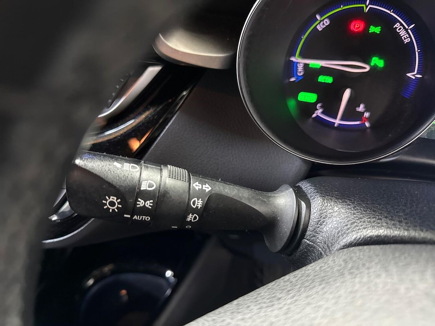 Used Toyota C-HR 2018 for sale - 78192791: Photo 28