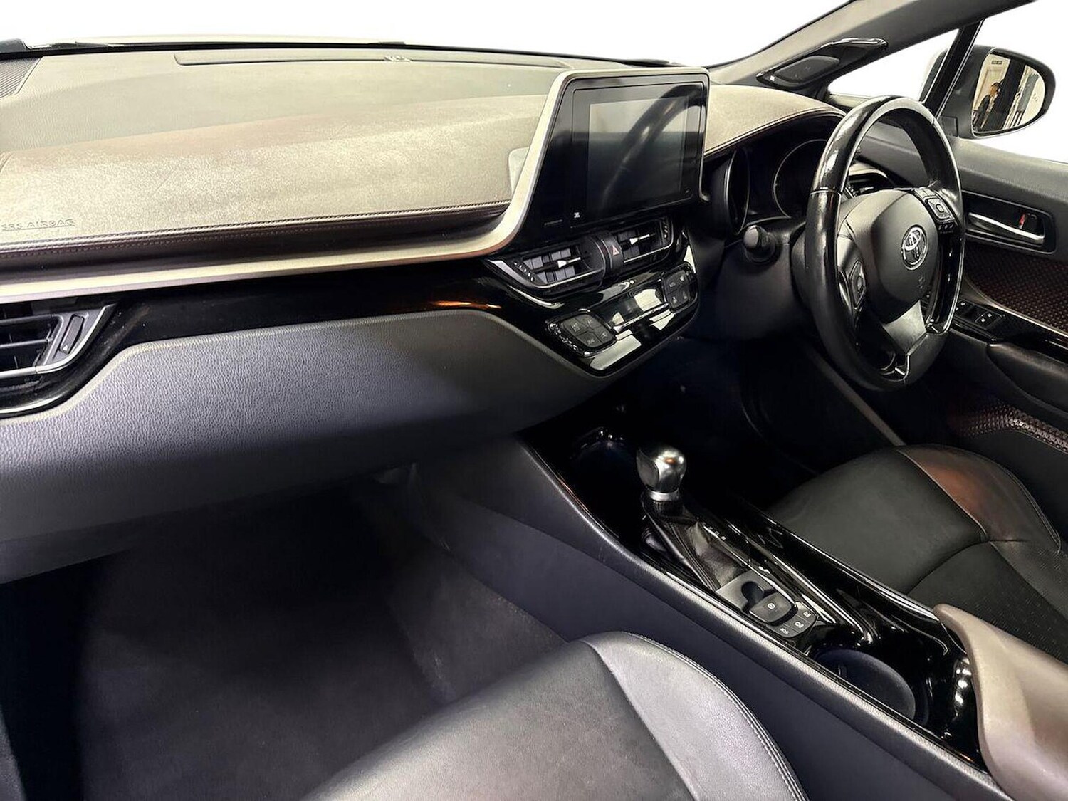 Used Toyota C-HR 2018 for sale - 78192791: Photo 9