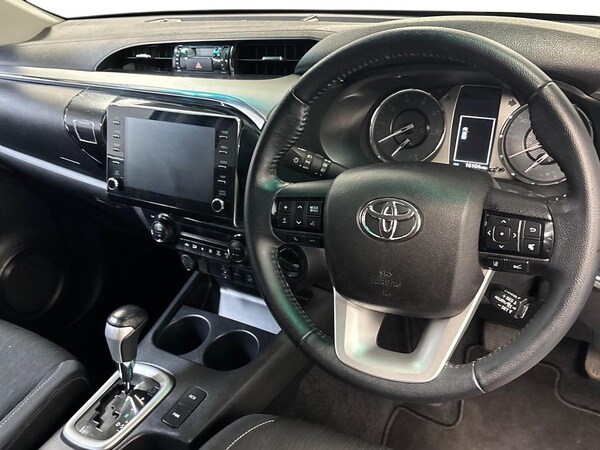 Used Toyota Hilux 2022 for sale - 75490246: Photo 15