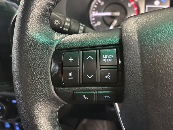 Used Toyota Hilux 2022 for sale - 75490246: Photo 24