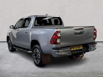 Used Toyota Hilux 2022 for sale - 75490246: Photo