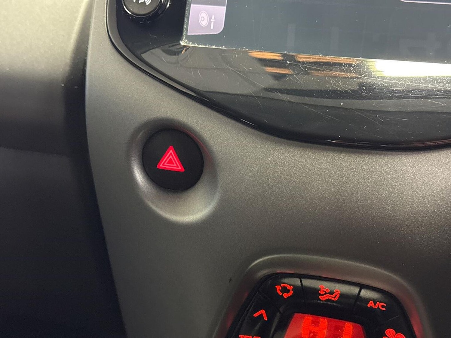 Used Toyota AYGO 2020 for sale - 76758885: Photo 22