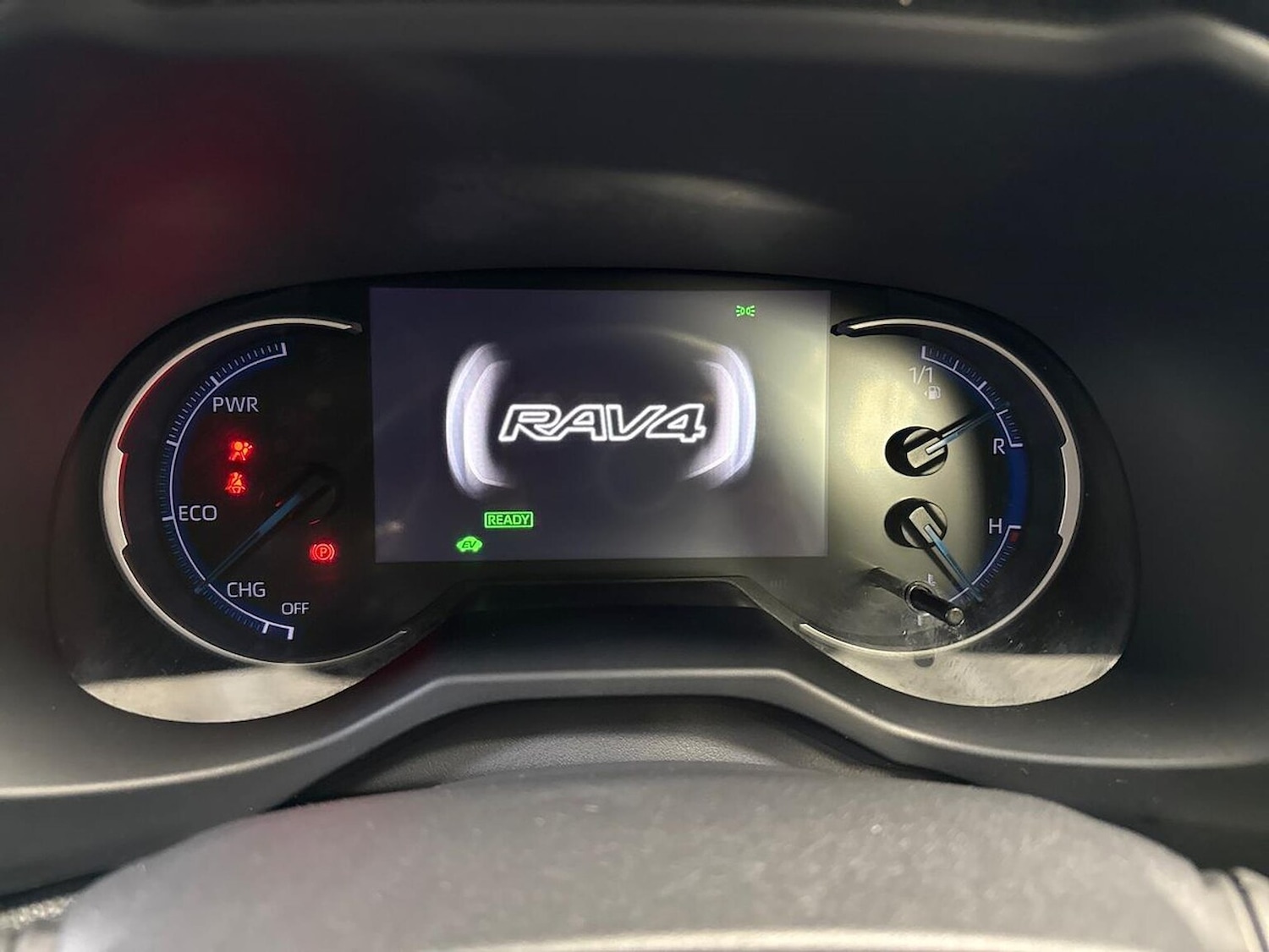 Used Toyota RAV4 2021 for sale - 76436518: Photo 10