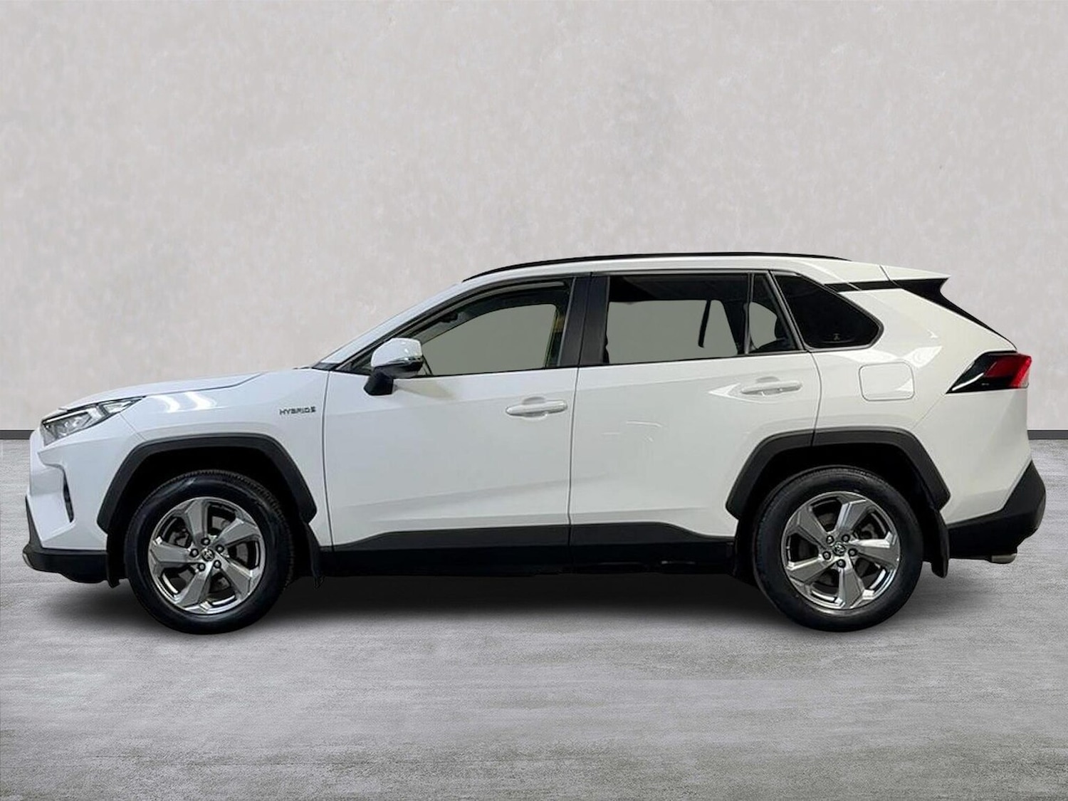 Used Toyota RAV4 2021 for sale - 76436518: Photo 19