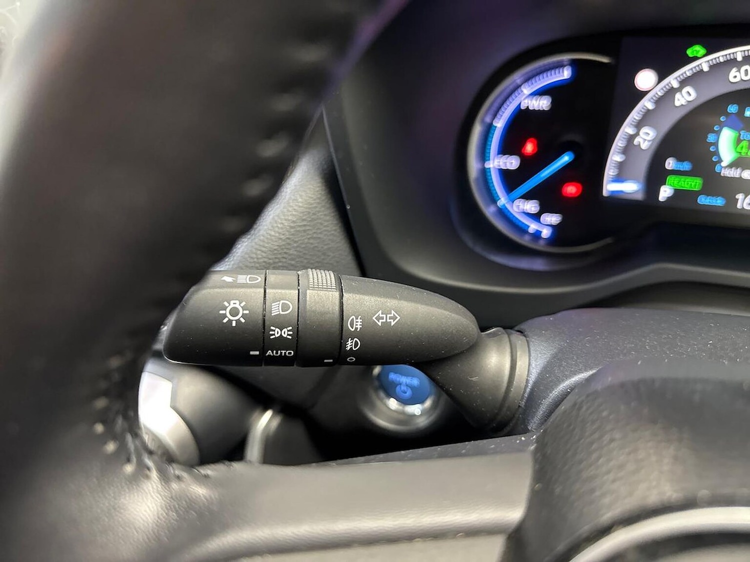 Used Toyota RAV4 2021 for sale - 76436518: Photo 26