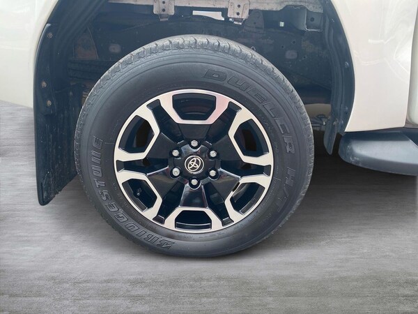 Used Toyota Hilux 2022 for sale - 75490685: Photo 6