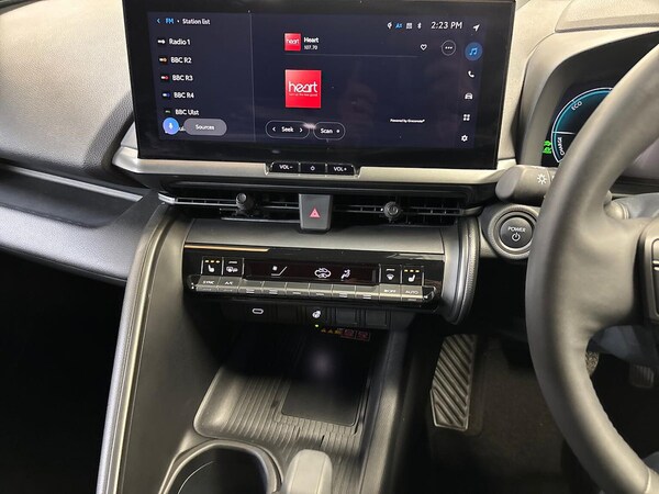 Used Toyota C-HR 2024 for sale - 76194516: Photo 11