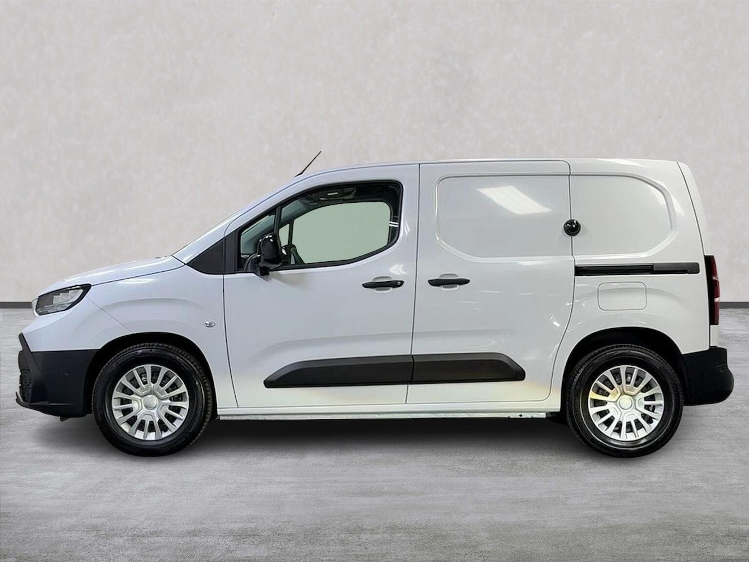 Used Toyota ProAce 2025 for sale - 76211984: Photo 19