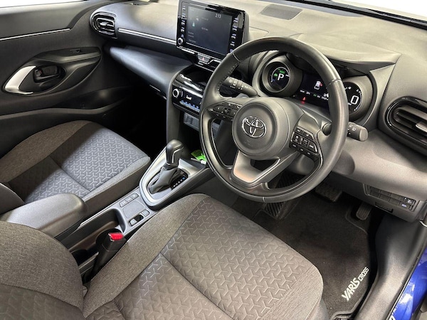 Used Toyota Yaris Cross 2023 for sale - 75587376: Photo 15