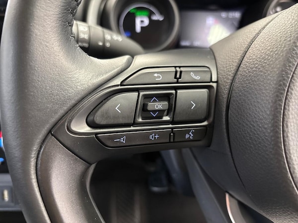 Used Toyota Yaris Cross 2023 for sale - 75587376: Photo 25