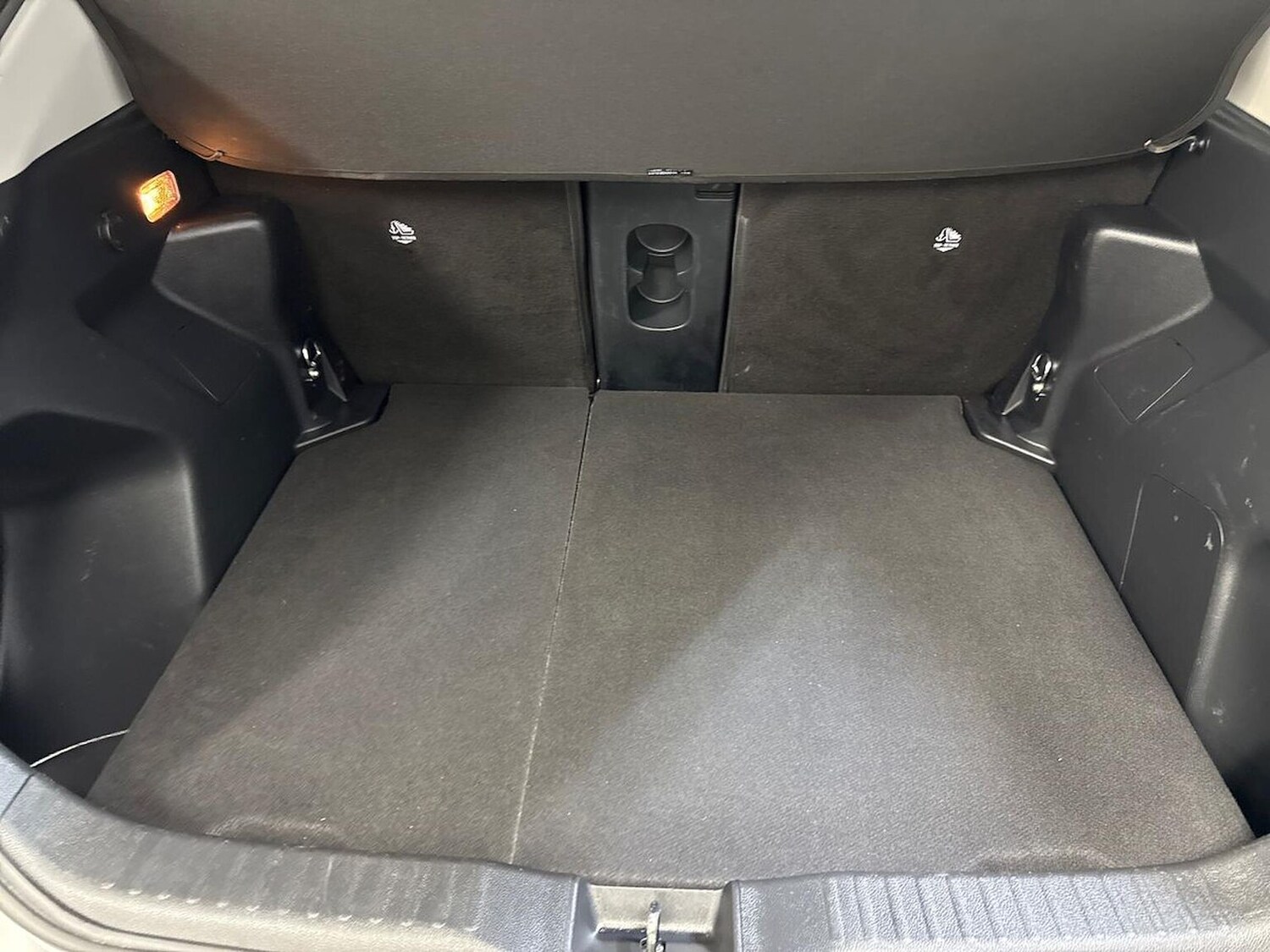 Used Toyota Yaris Cross 2023 for sale - 76026092: Photo 17