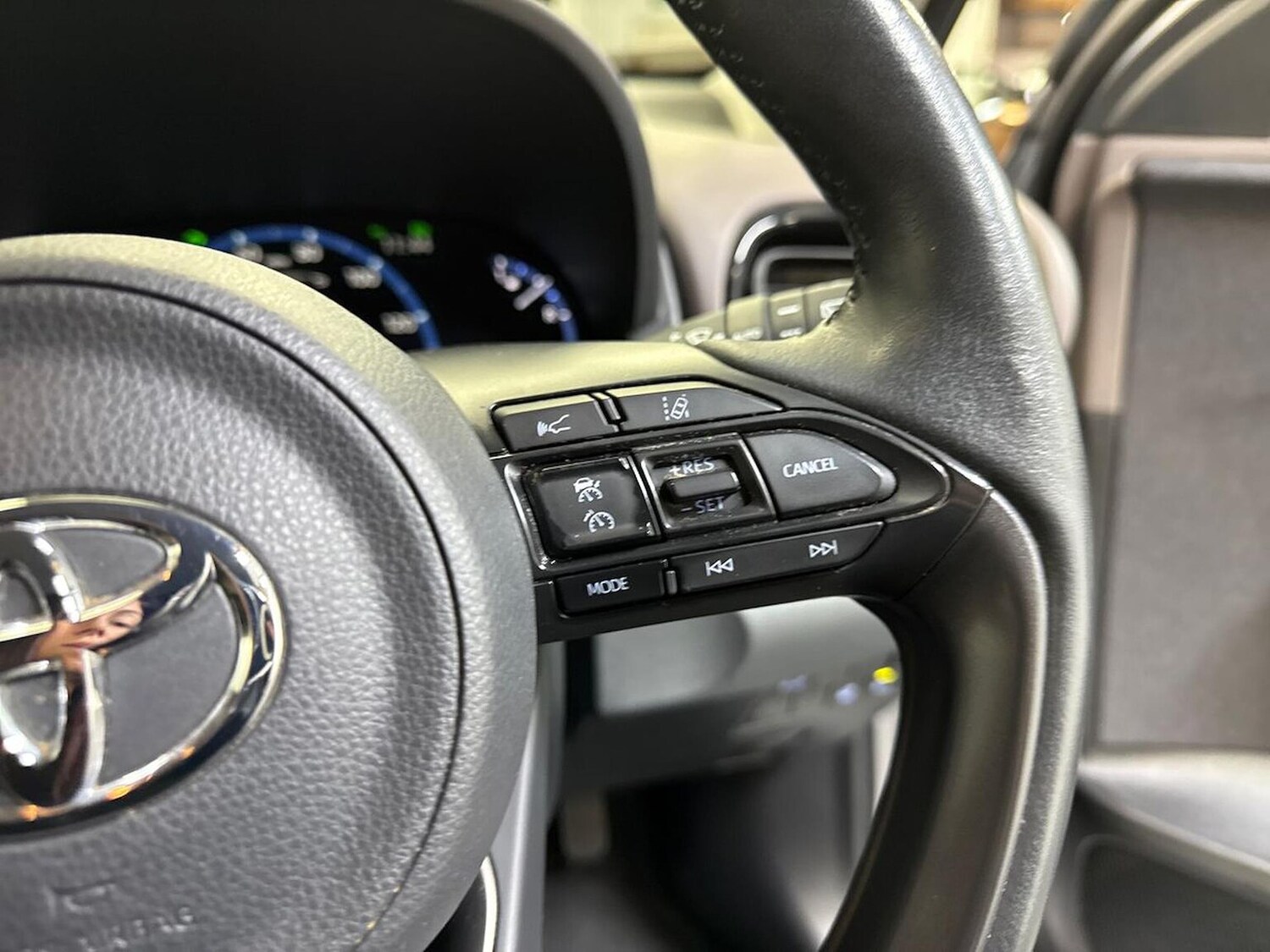 Used Toyota Yaris Cross 2023 for sale - 76026092: Photo 24