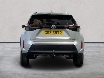 Used Toyota Yaris Cross 2023 for sale - 76026092: Photo 4