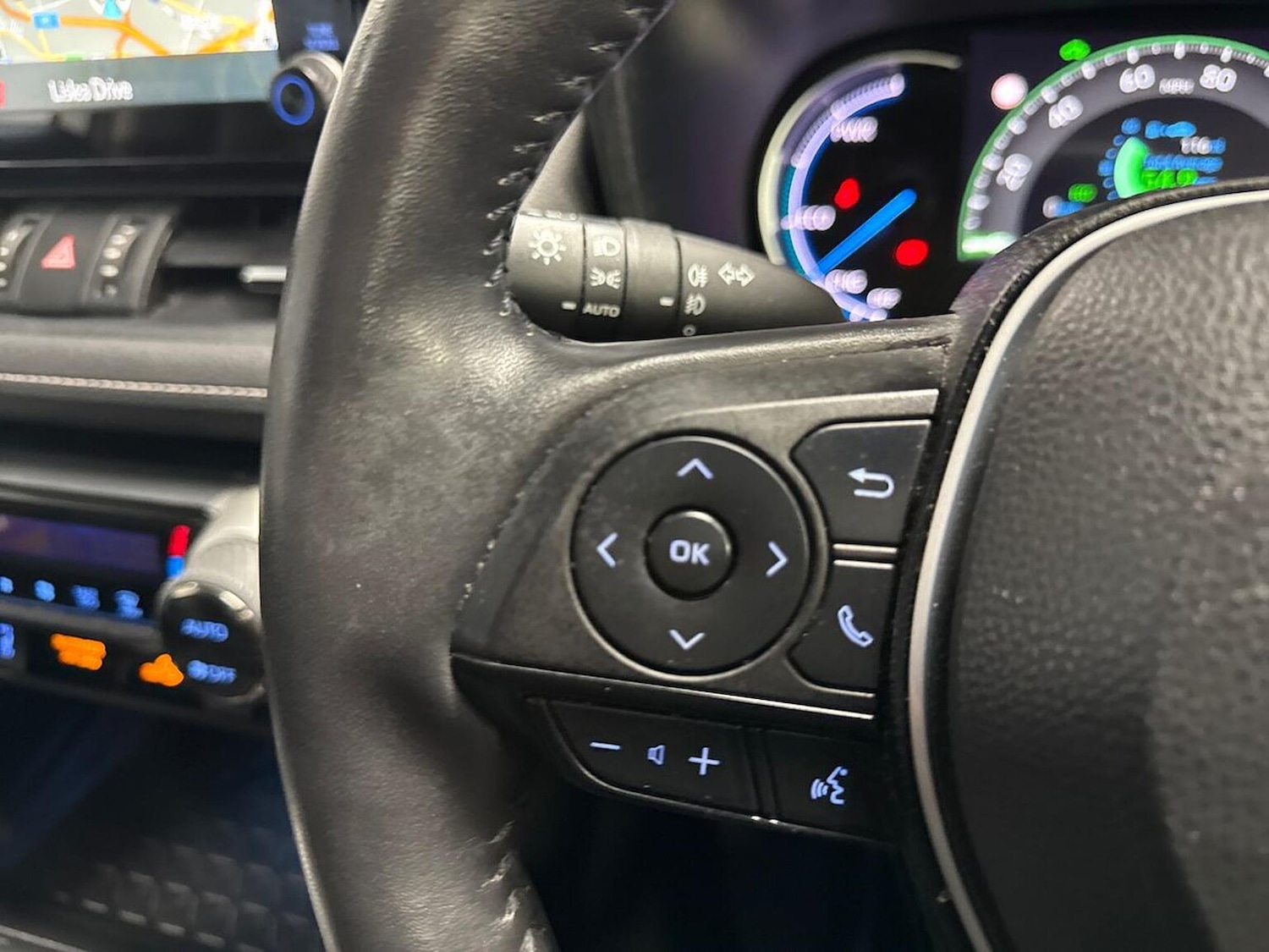 Used Toyota RAV4 2022 for sale - 76605589: Photo 24