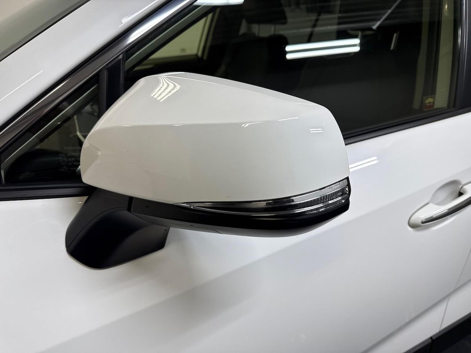 Used Toyota RAV4 2022 for sale - 76605589: Photo 30